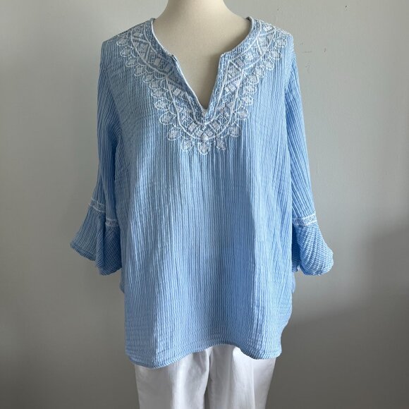 crown & ivy Light Blue Blouse with White Detailing - Picture 8 of 8
